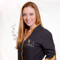 Dra. NADIA VAN MOEN